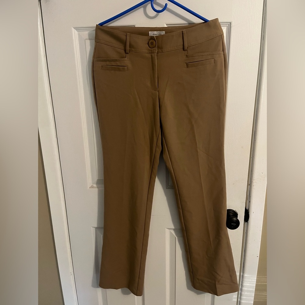 Dress Barn Trousers - Size 8 - Color: Camel. Beautiful polyester/rayon blend.